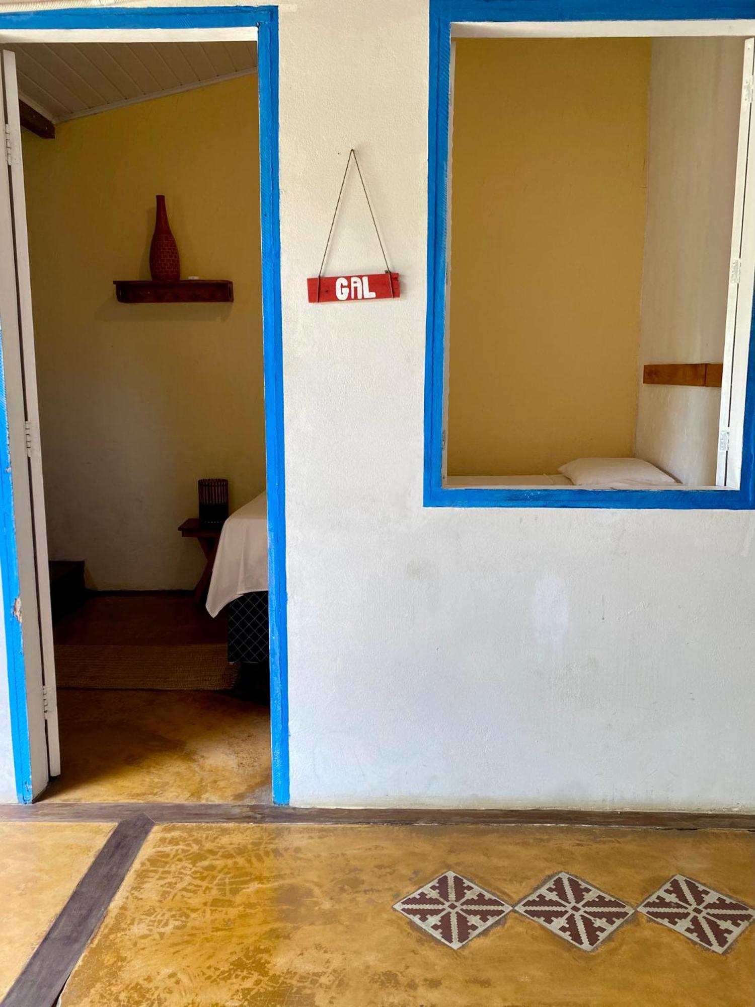 Tropicalia Hostel E Pousada イタカレ エクステリア 写真